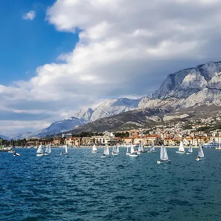 Awesome In With Wifi Makarska